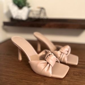 Marc Fisher SLIDE SANDALS